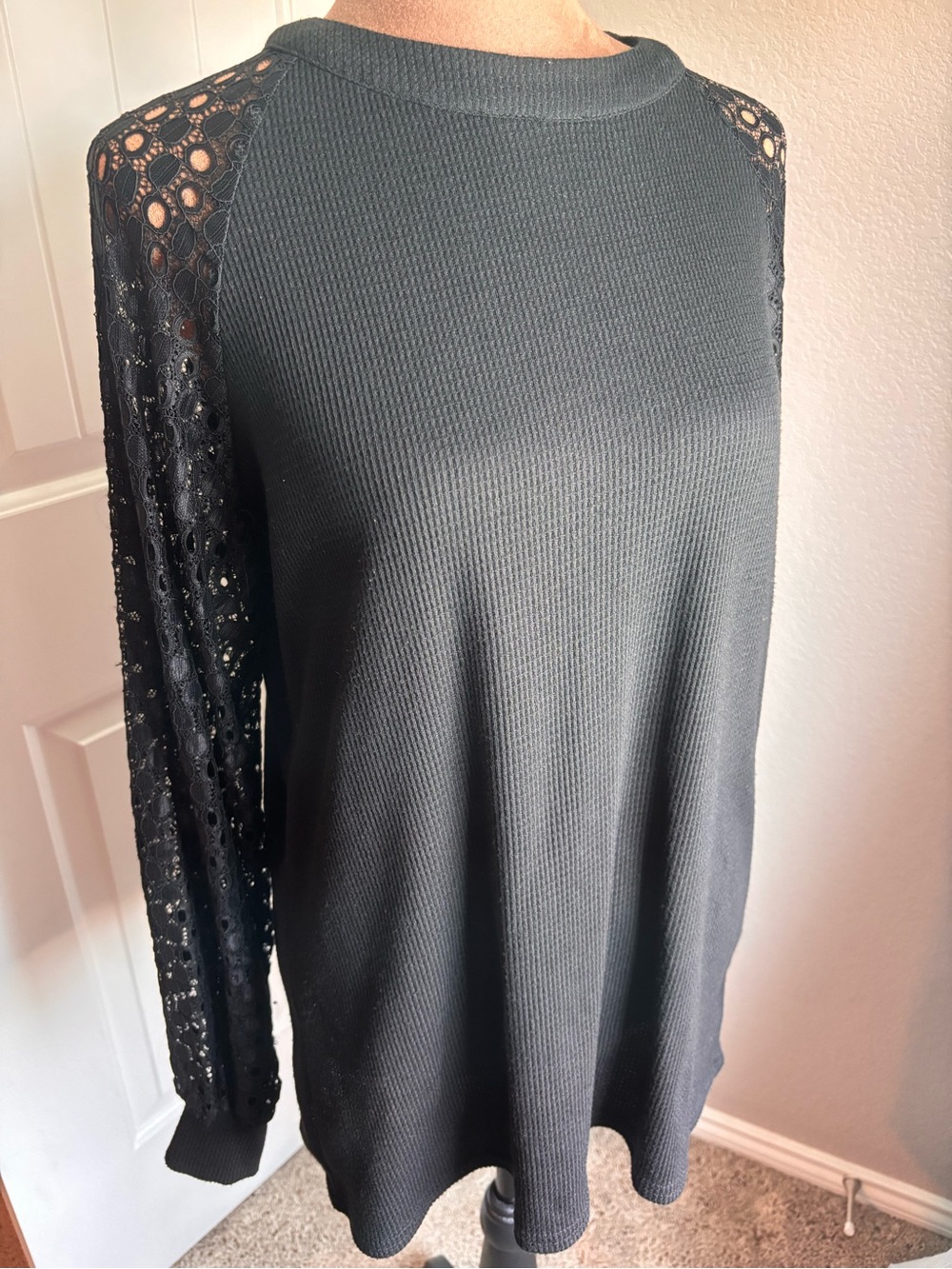 Black Lace-Sleeve Women's Top - Classic Crewneck by Mohill